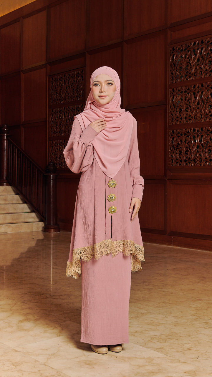 Regal Elegance Baju Kurung