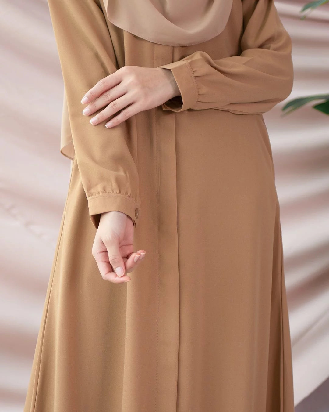 Elegant Essence Abaya