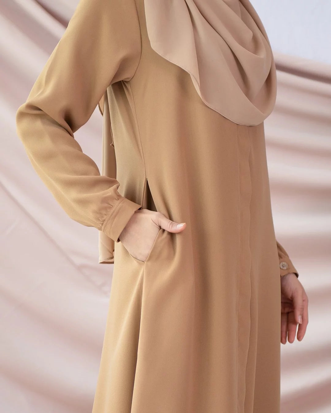 Elegant Essence Abaya