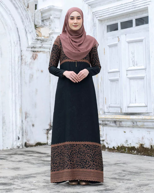 Traditional Abaya