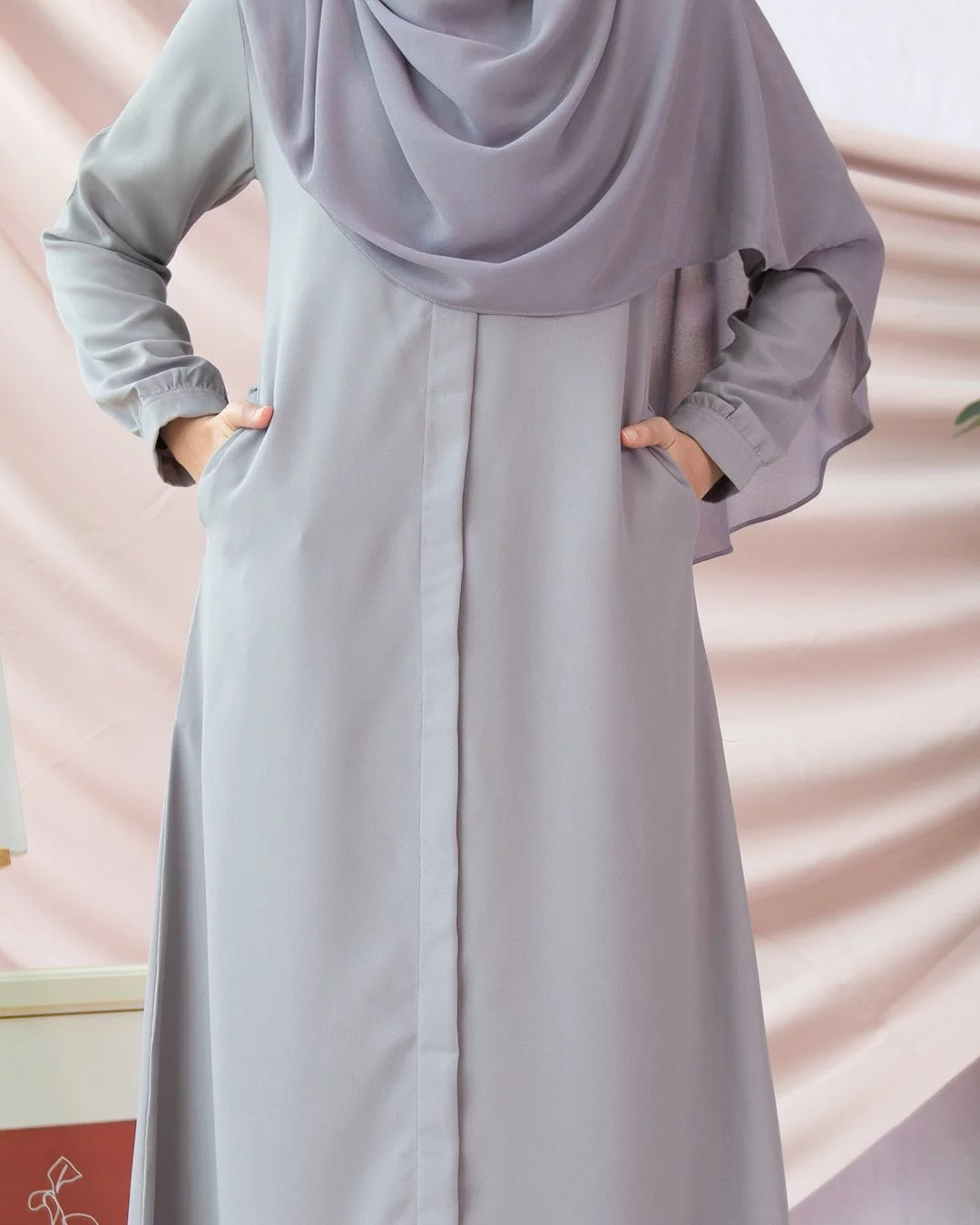 Elegant Essence Abaya