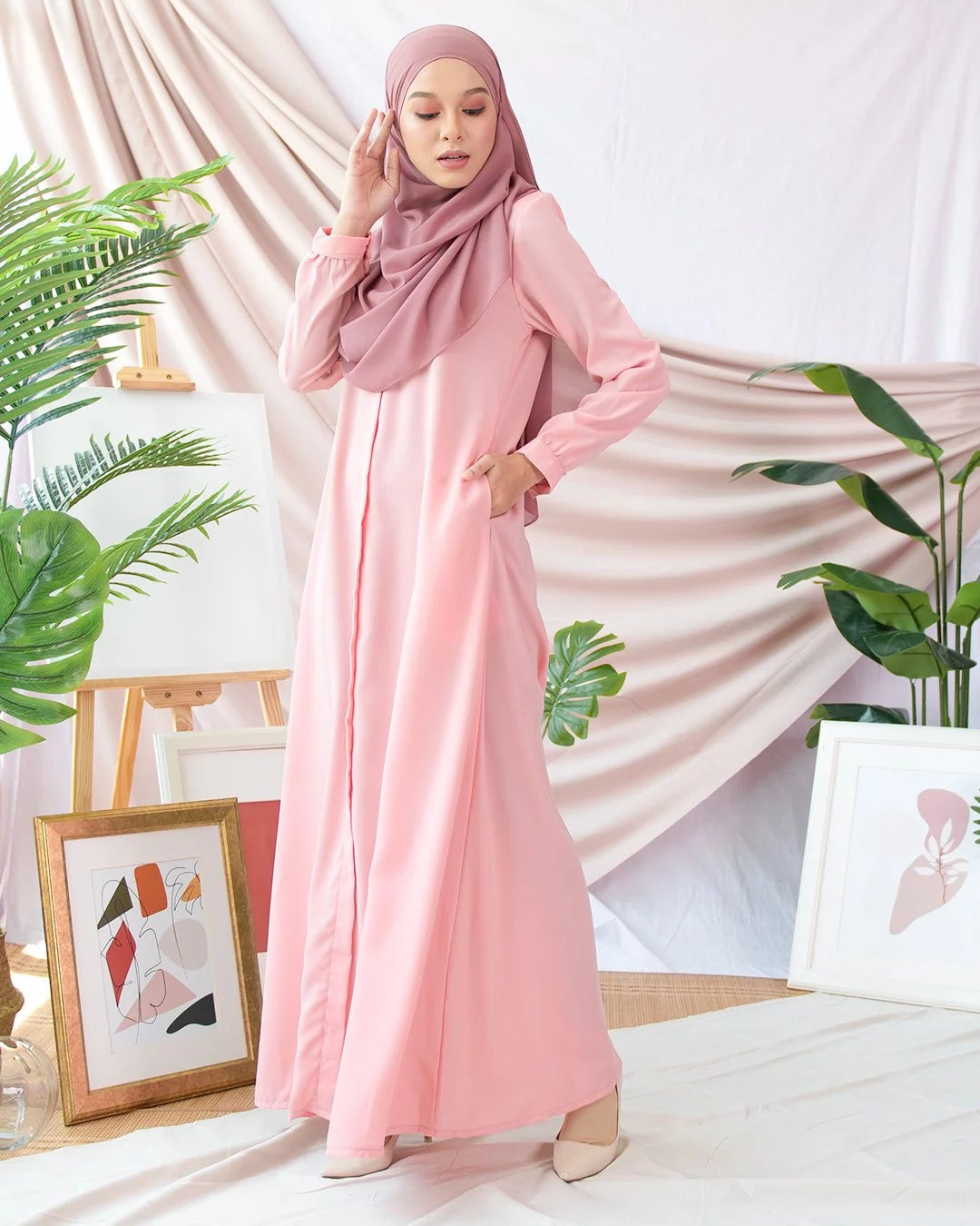 Elegant Essence Abaya