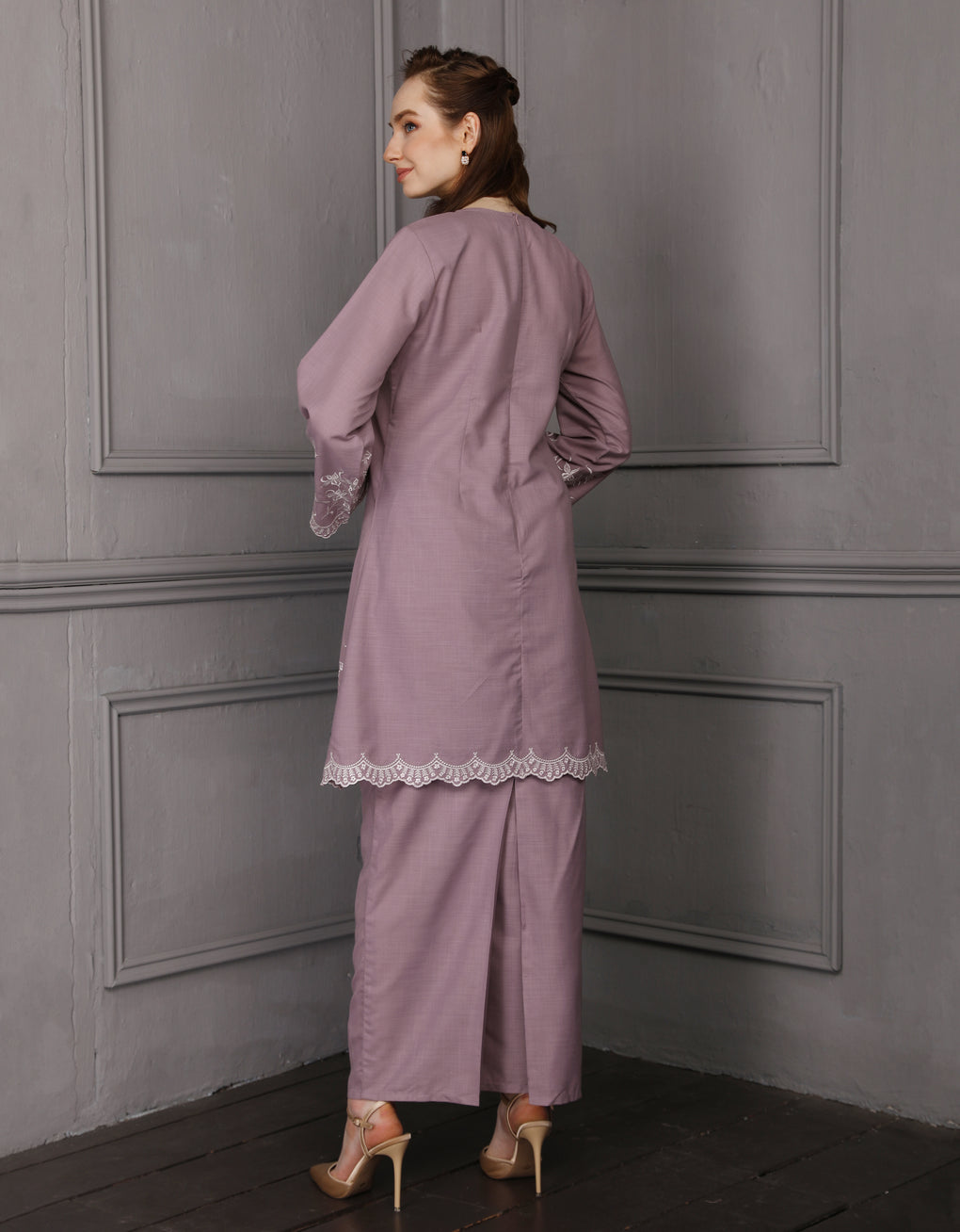 Regal Heritage Baju Kurung (Adult)