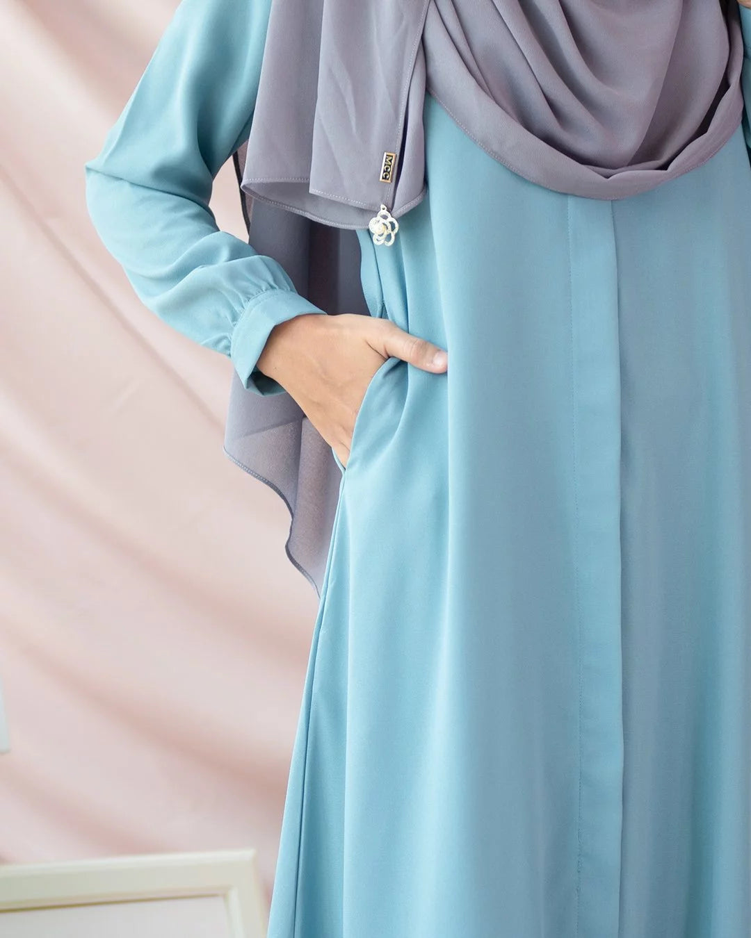 Elegant Essence Abaya